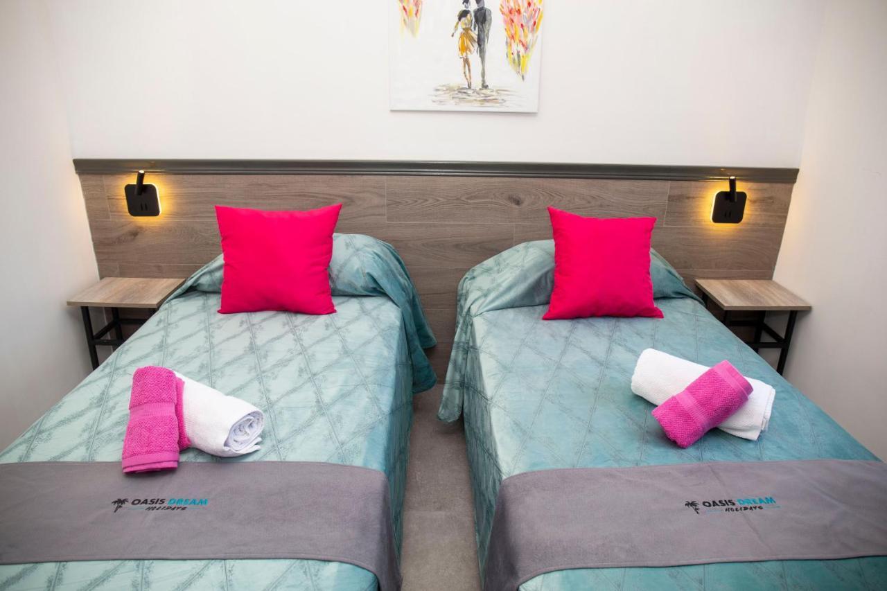 סן ברנרדינו Hotel Oasis-Dream Holidays - La Petite France מראה חיצוני תמונה