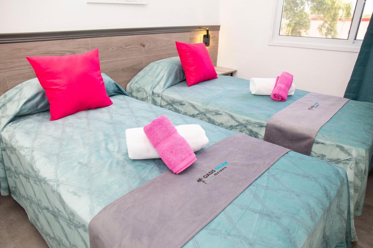 סן ברנרדינו Hotel Oasis-Dream Holidays - La Petite France מראה חיצוני תמונה