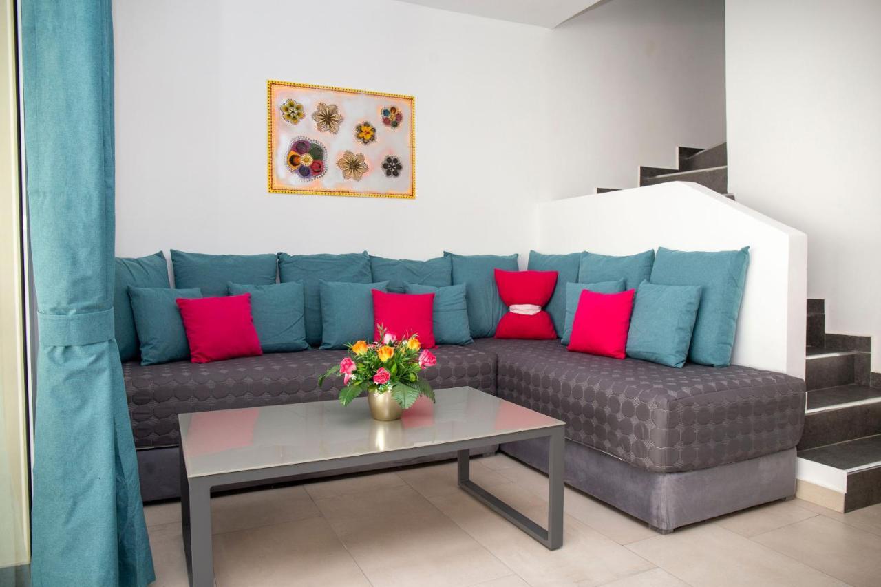 סן ברנרדינו Hotel Oasis-Dream Holidays - La Petite France מראה חיצוני תמונה