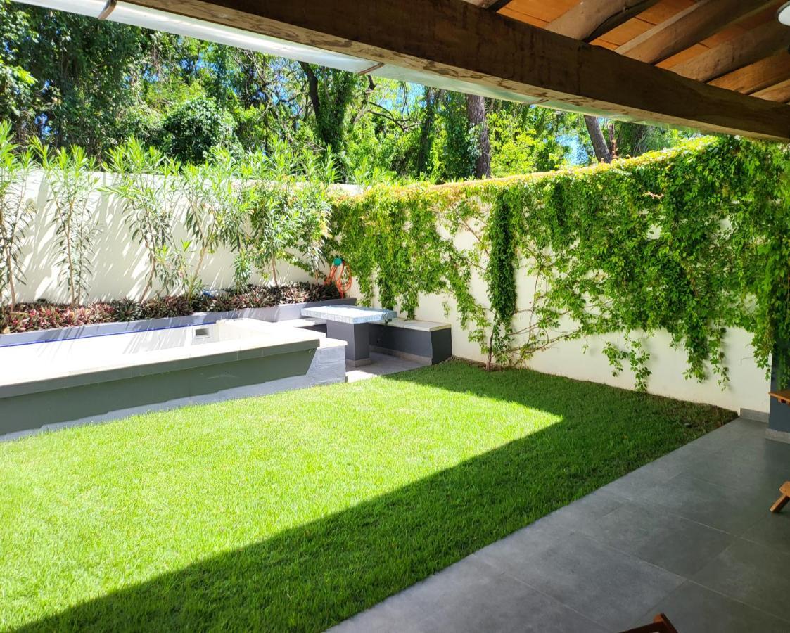 סן ברנרדינו Hotel Oasis-Dream Holidays - La Petite France מראה חיצוני תמונה