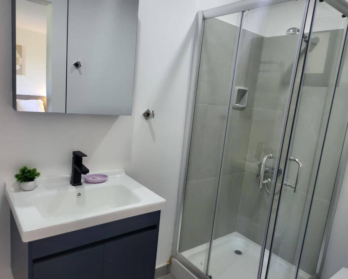 סן ברנרדינו Hotel Oasis-Dream Holidays - La Petite France מראה חיצוני תמונה