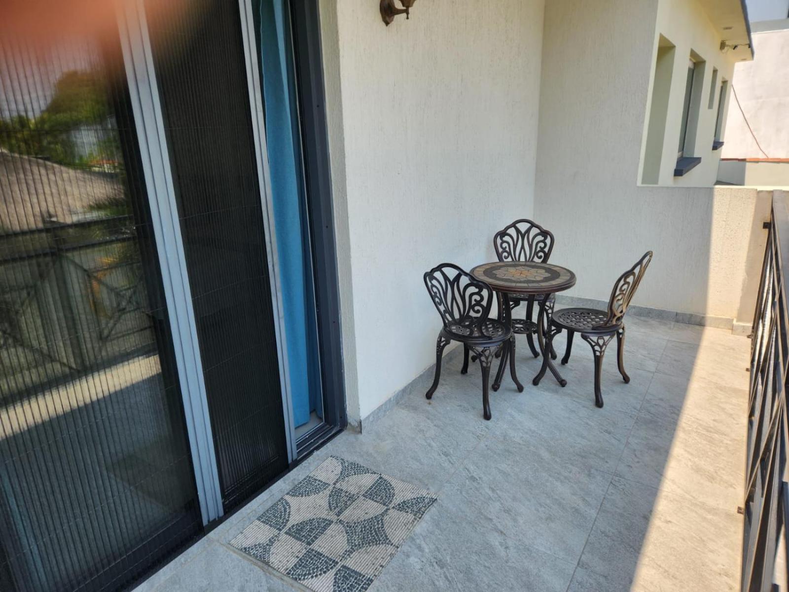 סן ברנרדינו Hotel Oasis-Dream Holidays - La Petite France מראה חיצוני תמונה