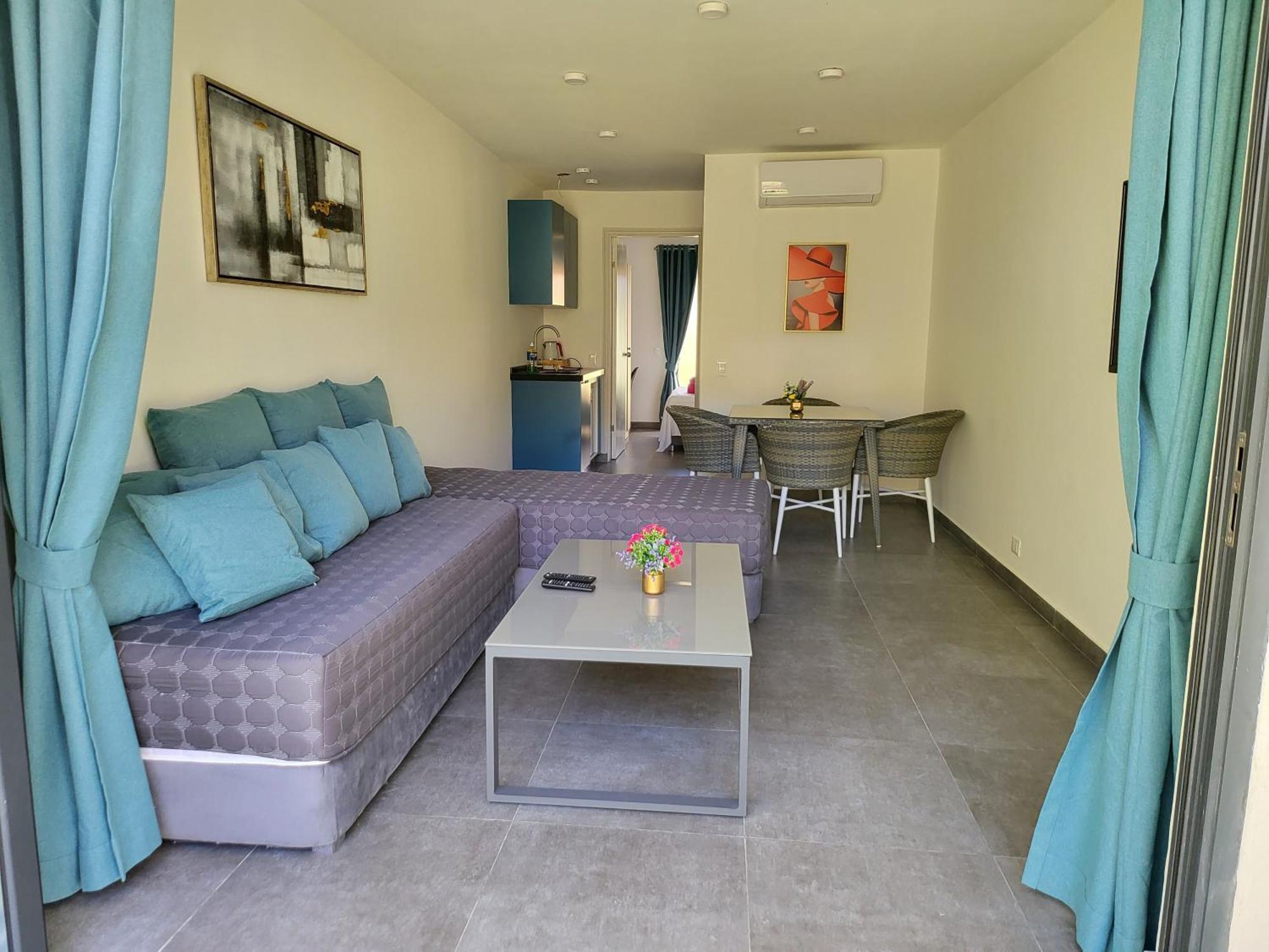 סן ברנרדינו Hotel Oasis-Dream Holidays - La Petite France מראה חיצוני תמונה